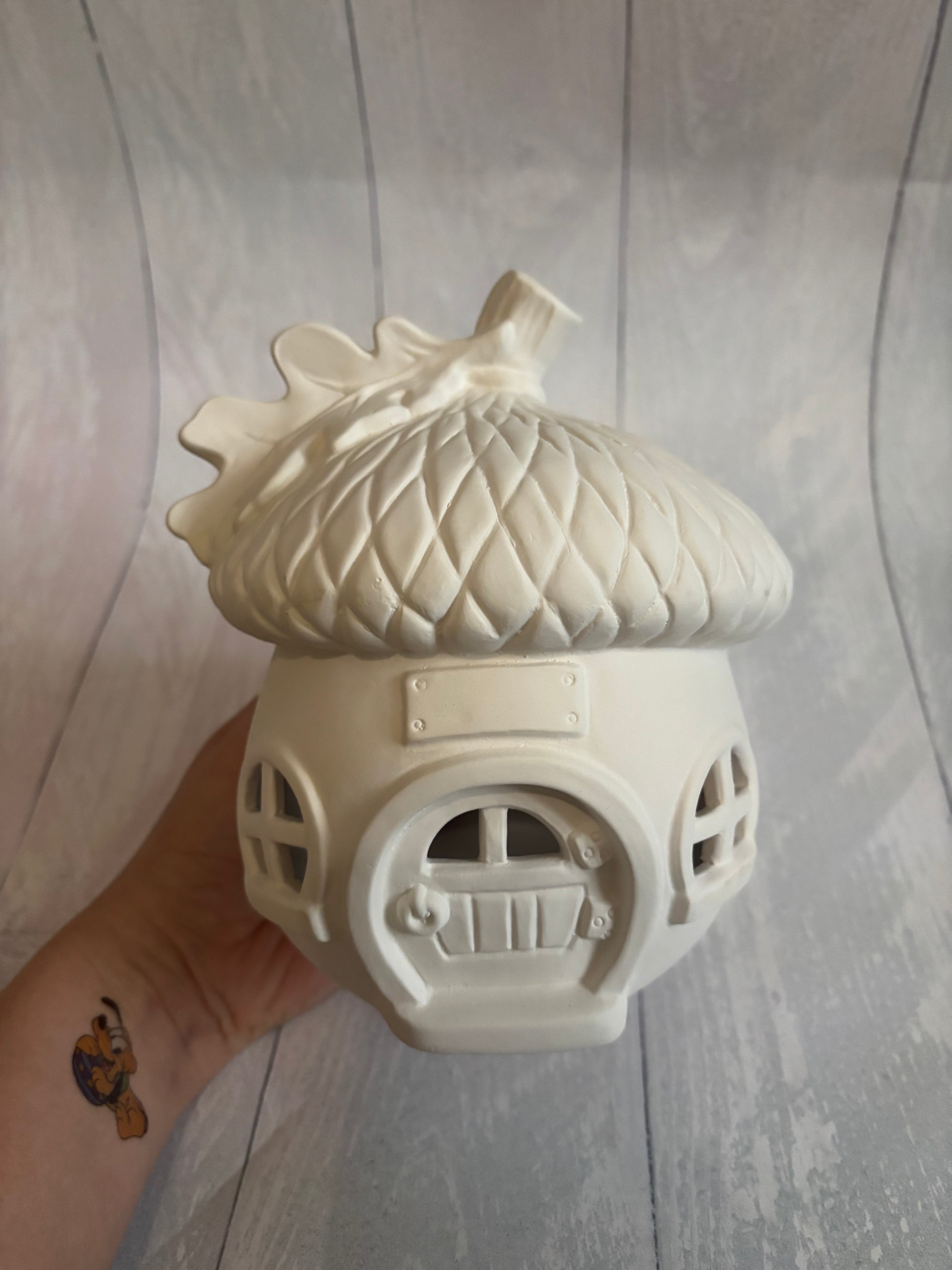 Acorn Lantern - PaintPott