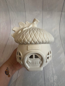 Acorn Lantern - PaintPott